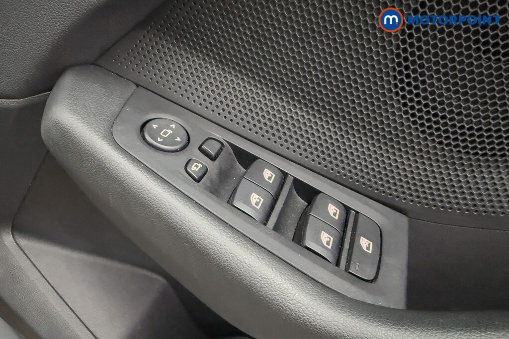 Used BMW 1 Series 2024 for sale - 76312891: Photo 25