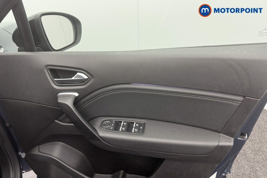 Used Renault Captur 2024 for sale - 76710337: Photo 12