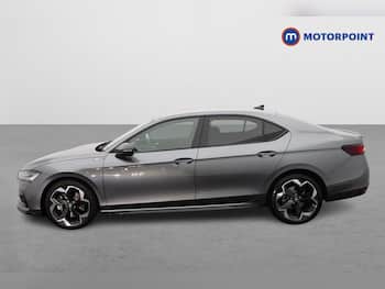 Used Skoda Superb 2025 for sale - 79816347: Photo