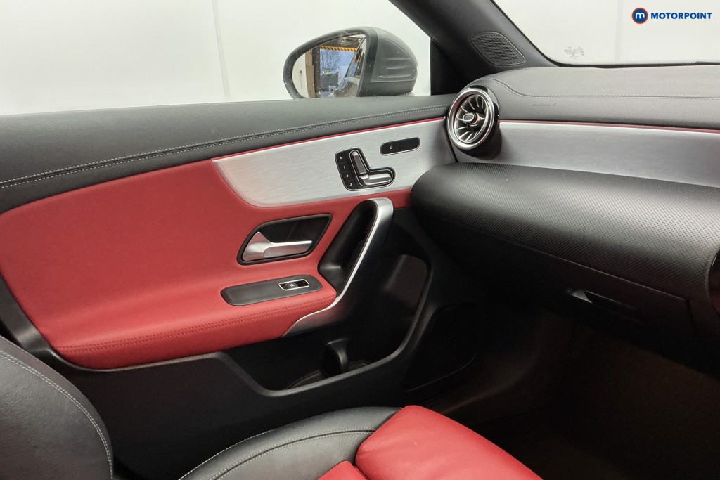 Used Mercedes-Benz CLA 2021 for sale - 76958176: Photo 27