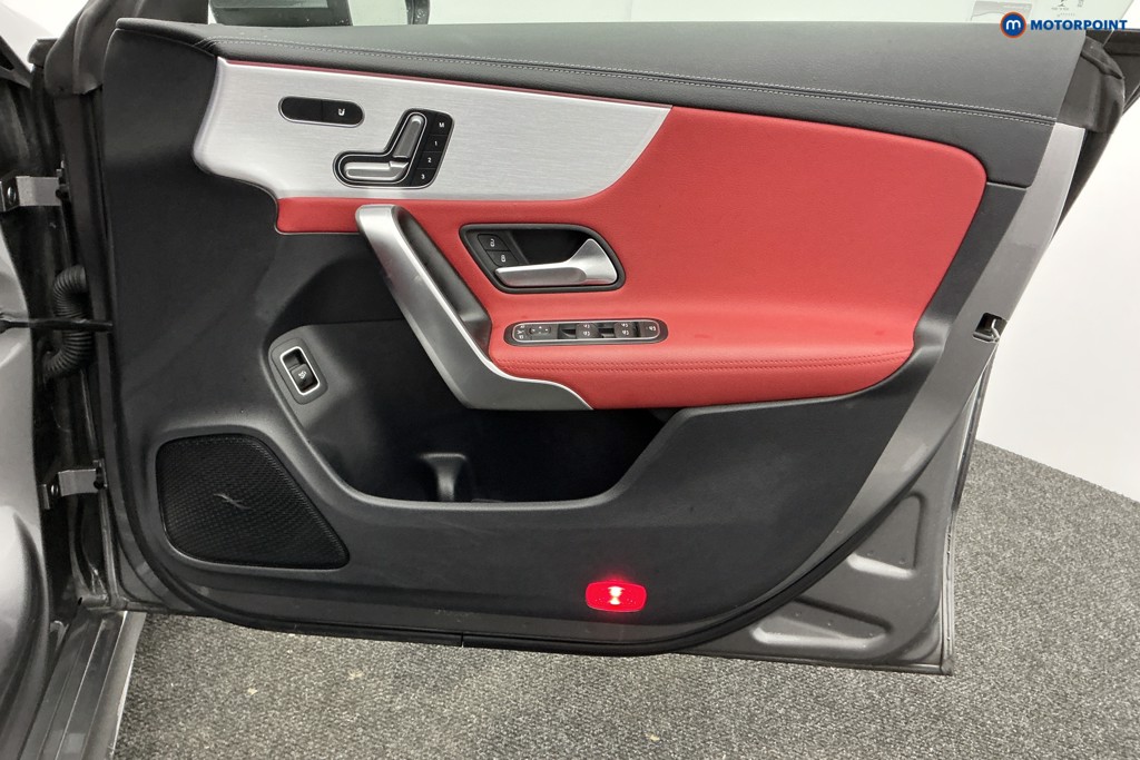 Used Mercedes-Benz CLA 2021 for sale - 76958176: Photo 32