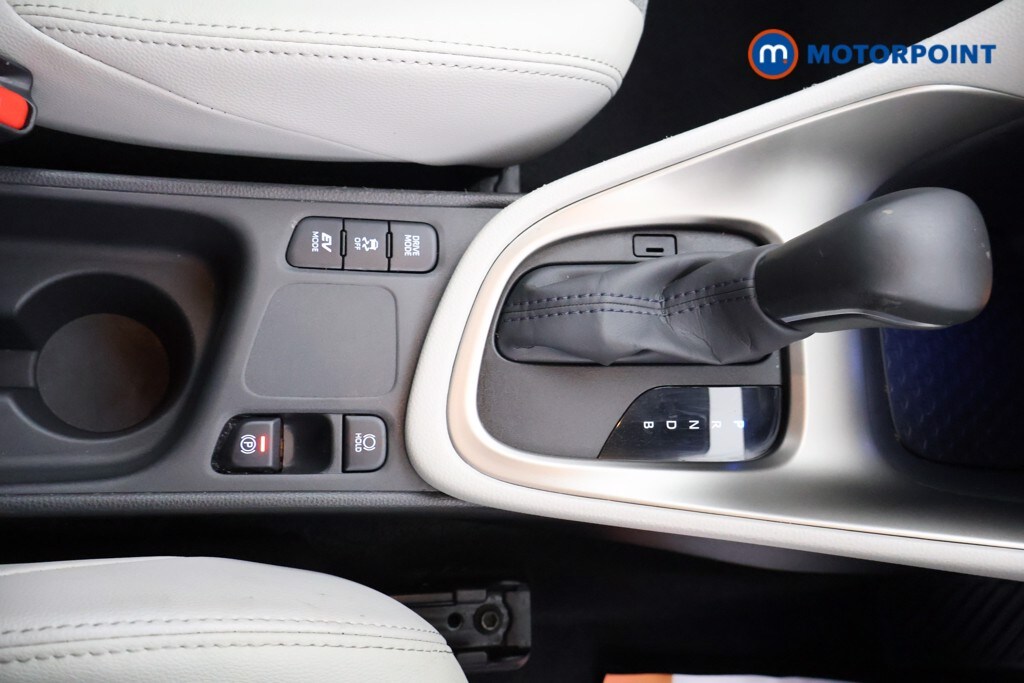 Used Toyota Yaris 2023 for sale - 76494762: Photo 19