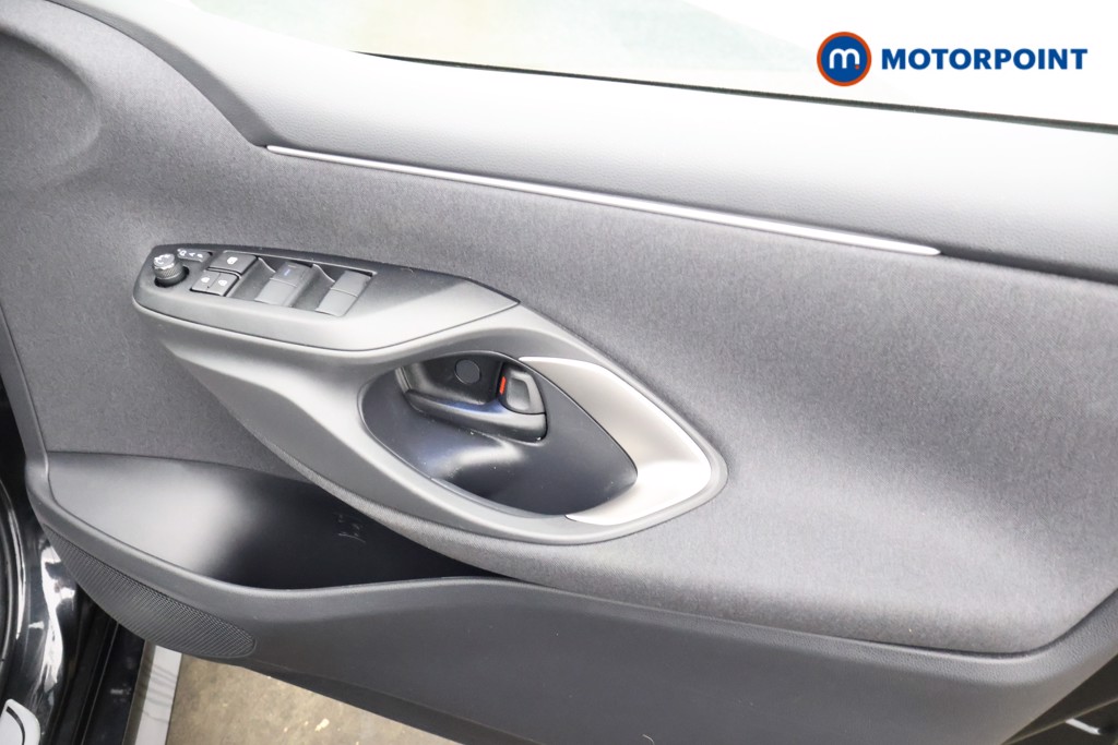 Used Toyota Yaris 2023 for sale - 76494762: Photo 22