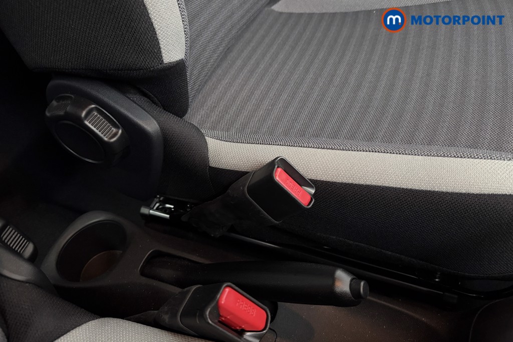 Used Toyota AYGO 2019 for sale - 76491652: Photo 21