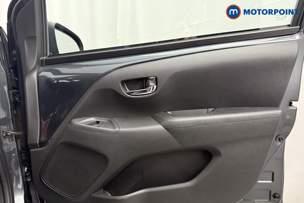 Used Toyota AYGO 2019 for sale - 76491652: Photo 24