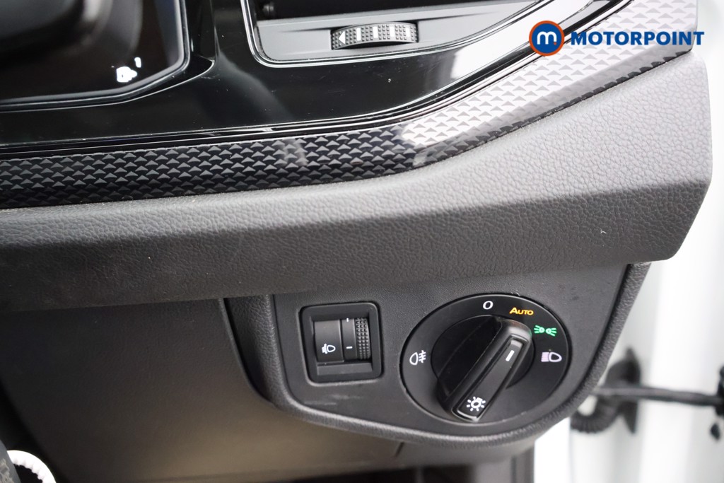 Used Volkswagen Polo 2024 for sale - 76428677: Photo 15