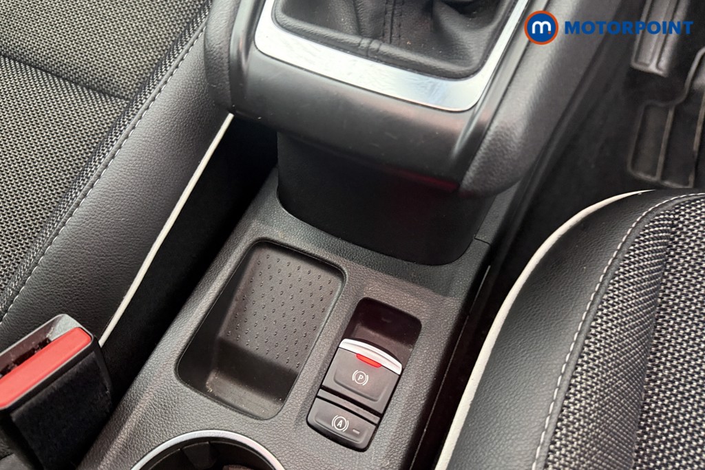 Used Renault Captur 2024 for sale - 76710331: Photo 17