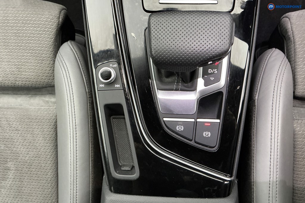 Used Audi A4 2020 for sale - 77033970: Photo 25