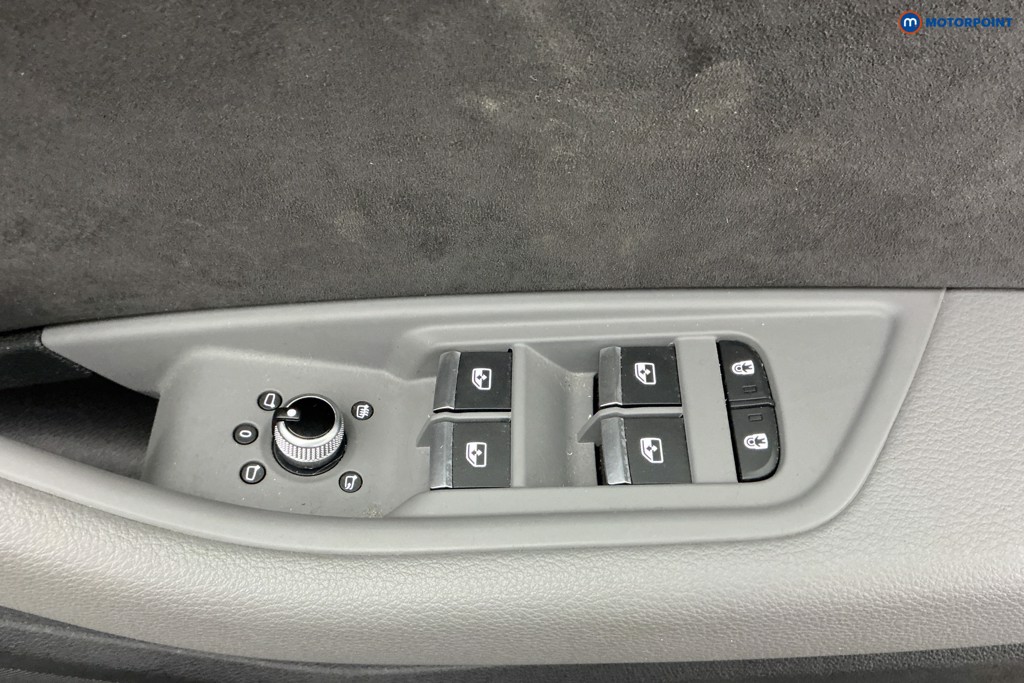 Used Audi A4 2020 for sale - 77033970: Photo 31