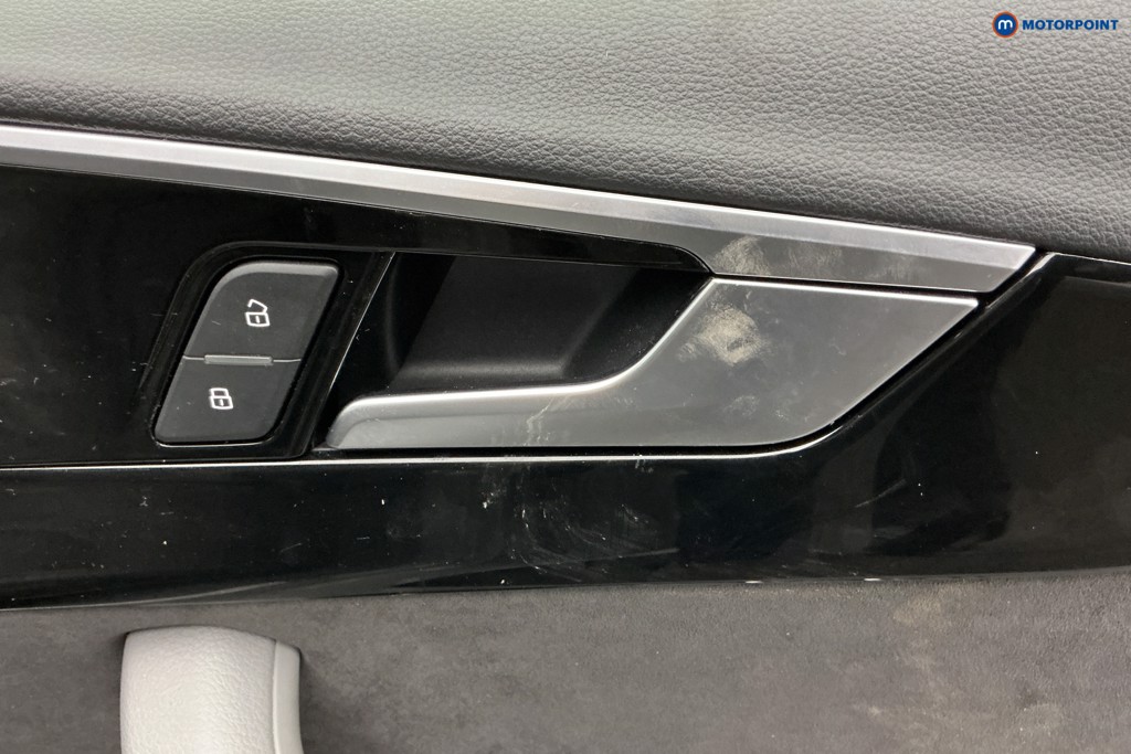 Used Audi A4 2020 for sale - 77033970: Photo 32