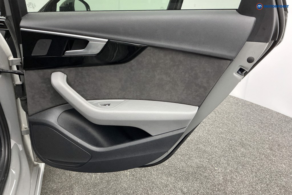 Used Audi A4 2020 for sale - 77033970: Photo 34