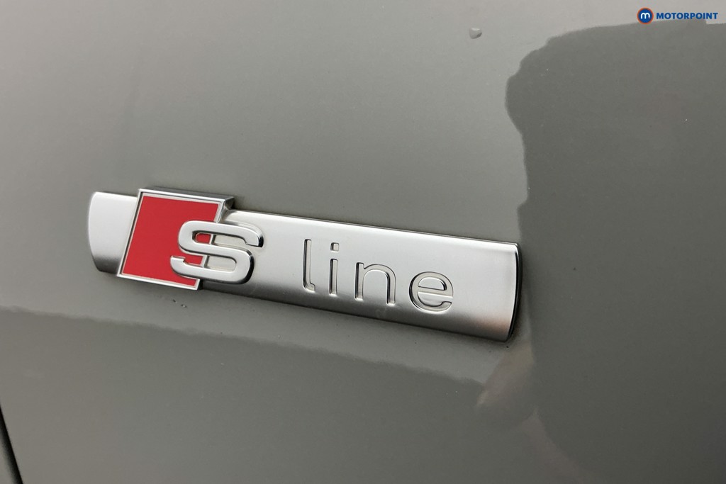 Used Audi A4 2020 for sale - 77033970: Photo 36