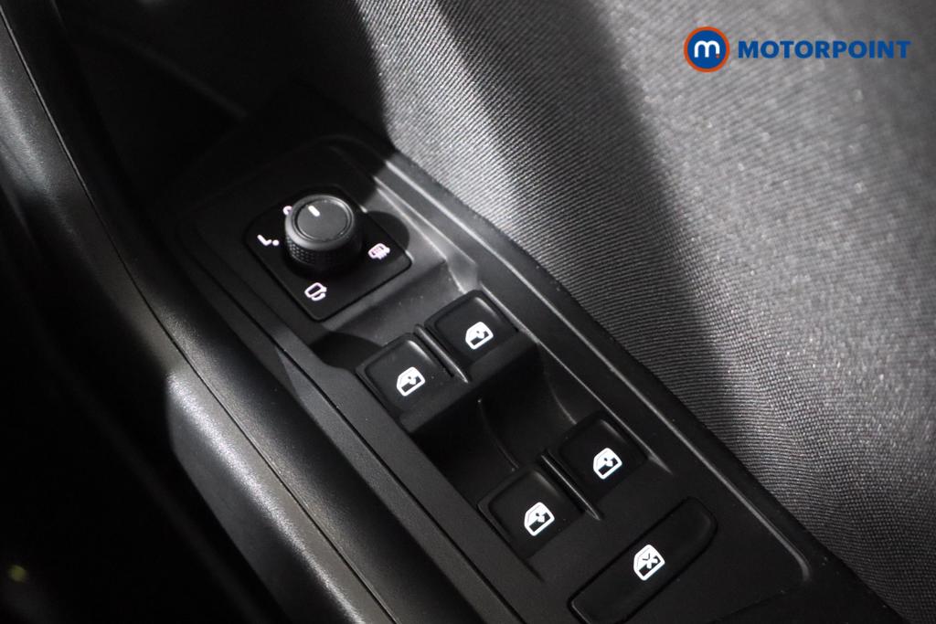 Used Volkswagen T-Roc 2023 for sale - 76710376: Photo 18