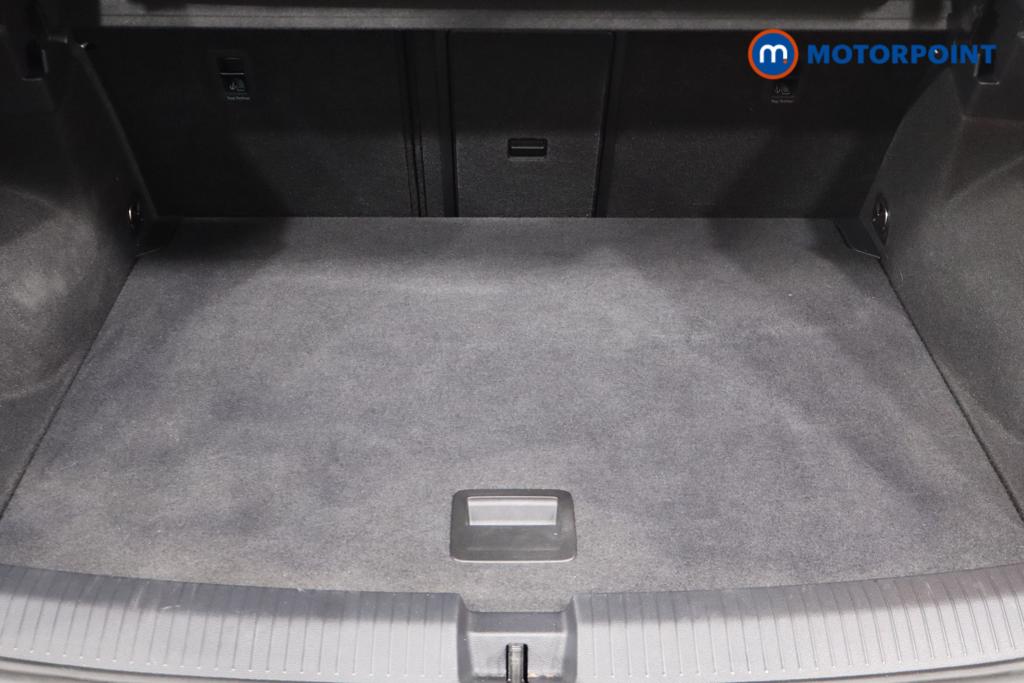 Used Volkswagen T-Roc 2023 for sale - 76710376: Photo 32