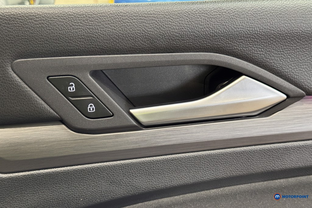 Used Volkswagen Golf 2021 for sale - 77703191: Photo 23