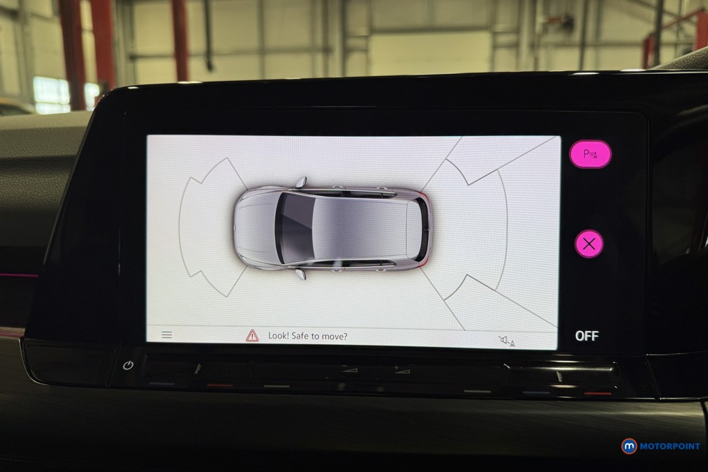 Used Volkswagen Golf 2021 for sale - 77703191: Photo 40