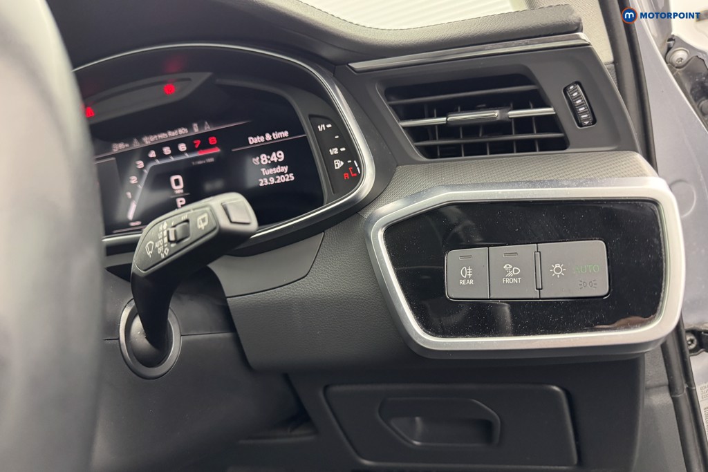 Vehicle 28
