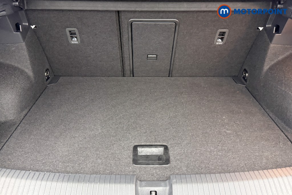 Used Volkswagen T-Roc 2025 for sale - 77324125: Photo 30