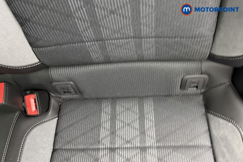 Used Volkswagen T-Roc 2025 for sale - 77324125: Photo 33