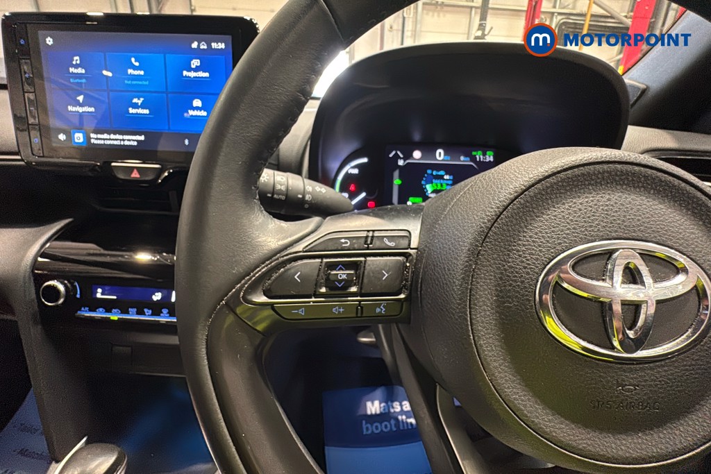 Used Toyota Yaris Cross 2022 for sale - 77981365: Photo 11