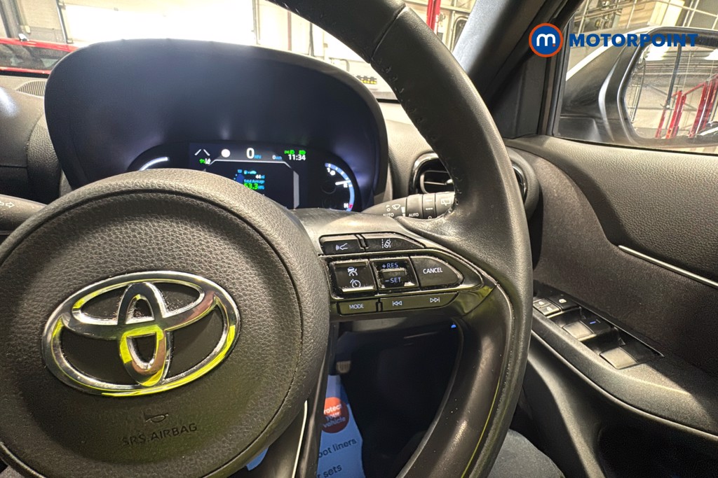 Used Toyota Yaris Cross 2022 for sale - 77981365: Photo 12