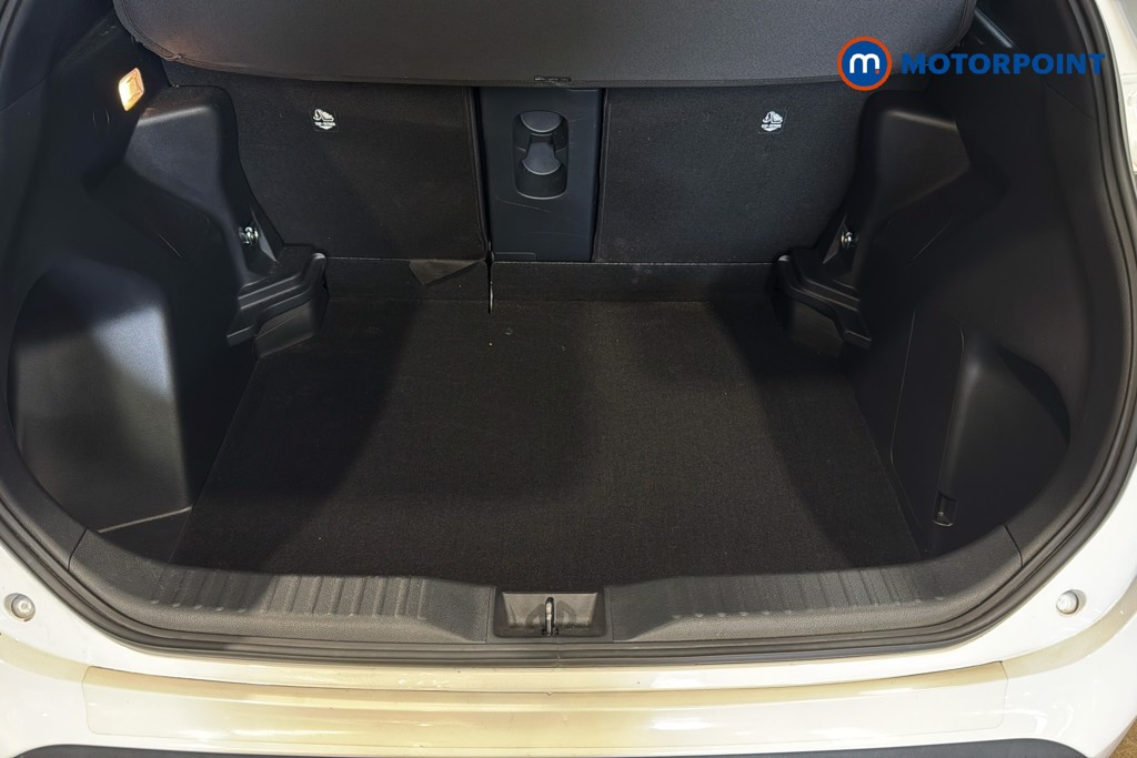 Used Toyota Yaris Cross 2022 for sale - 77981365: Photo 30