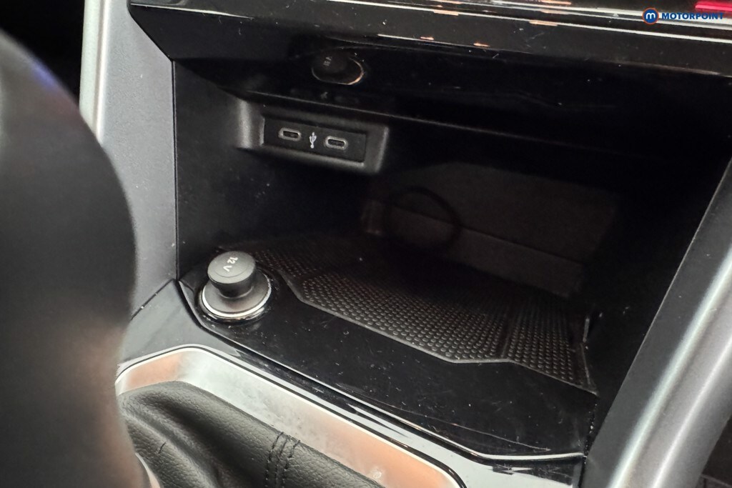 Used Volkswagen T-Roc 2022 for sale - 76046793: Photo 24