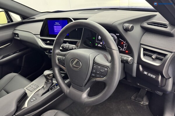 Used Lexus UX 2023 for sale - 76008880: Photo 16