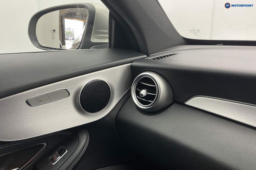 Used Mercedes-Benz C Class 2020 for sale - 76628383: Photo 21