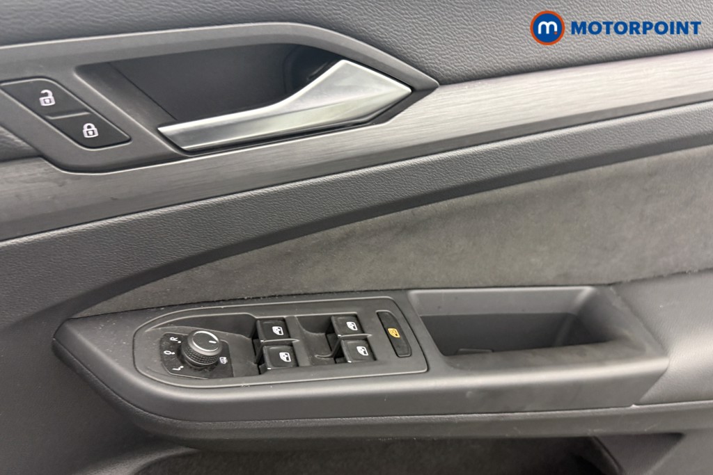 Used Volkswagen Golf 2023 for sale - 77607700: Photo 26