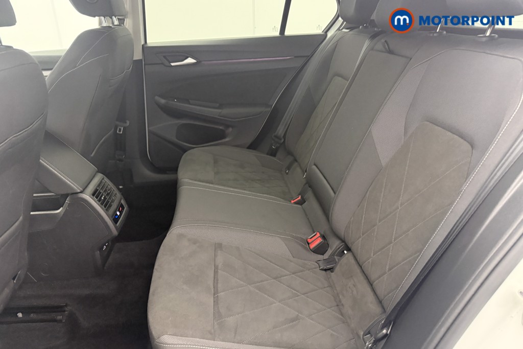 Used Volkswagen Golf 2023 for sale - 77607700: Photo 32