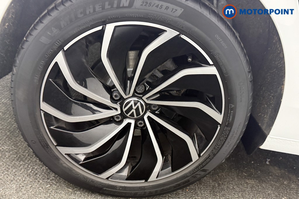 Used Volkswagen Golf 2023 for sale - 77607700: Photo 40