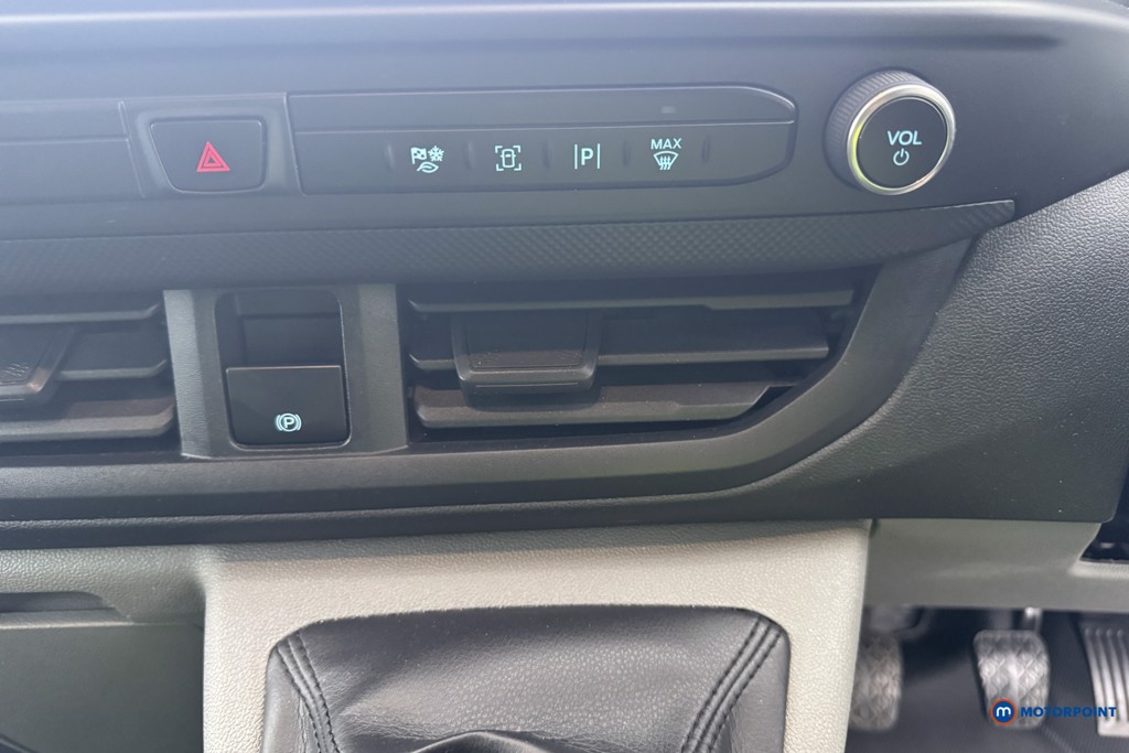 Used Ford Transit Custom 2024 for sale - 76467974: Photo 19