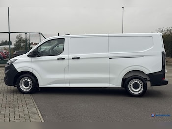 Used Ford Transit Custom 2024 for sale - 76467974: Photo