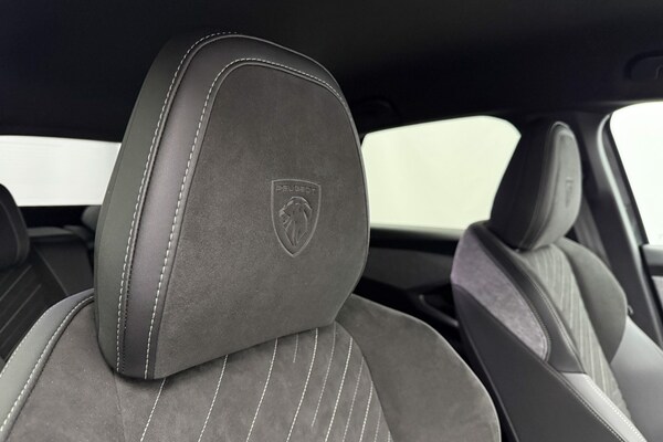 Used Peugeot 3008 2024 for sale - 76076899: Photo 31