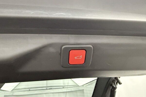 Used Peugeot 3008 2024 for sale - 76076899: Photo 40