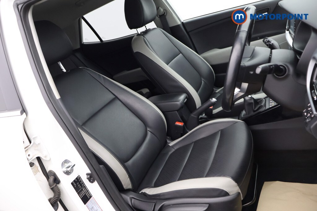 Used Kia Stonic 2019 for sale - 78150207: Photo 27