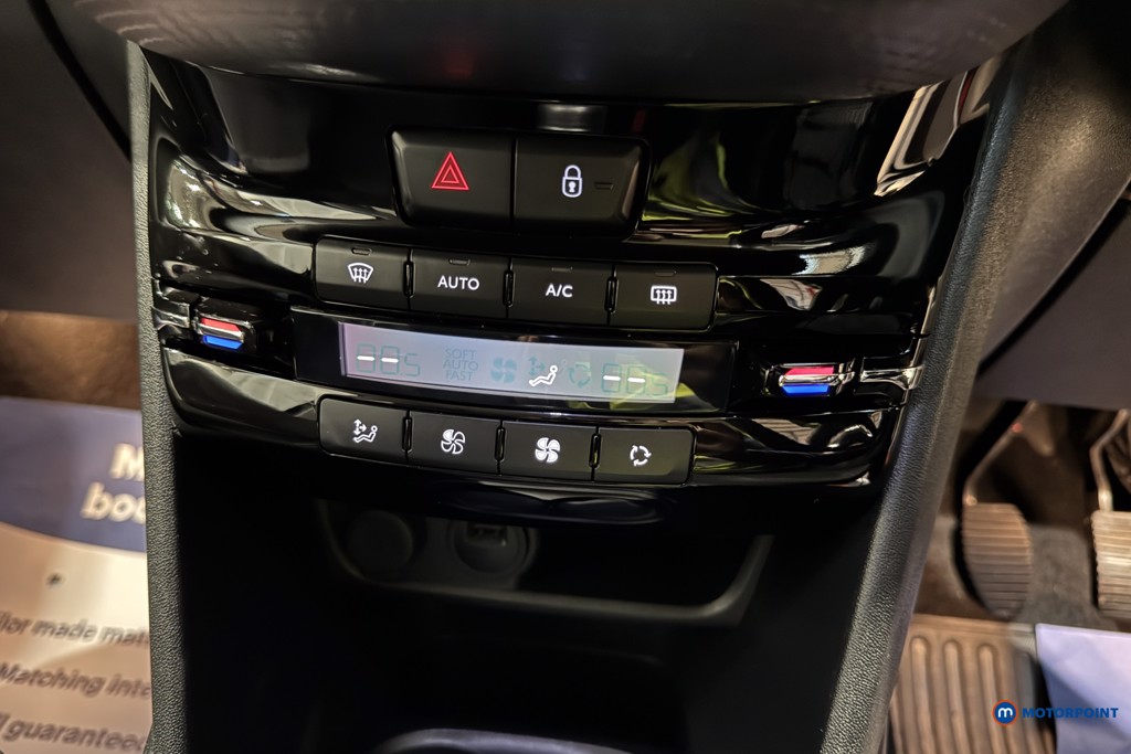 Used Peugeot 208 2018 for sale - 77661390: Photo 27