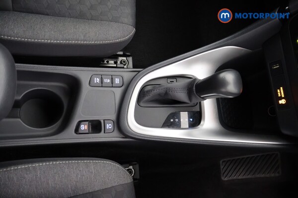 Used Toyota Yaris 2022 for sale - 75653421: Photo 14