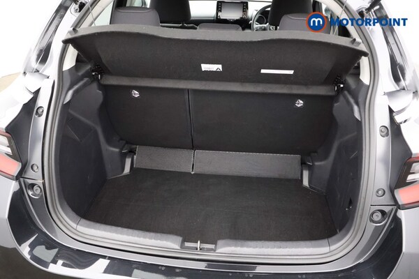 Used Toyota Yaris 2022 for sale - 75653421: Photo 21