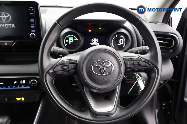 Used Toyota Yaris 2022 for sale - 75653421: Photo 9