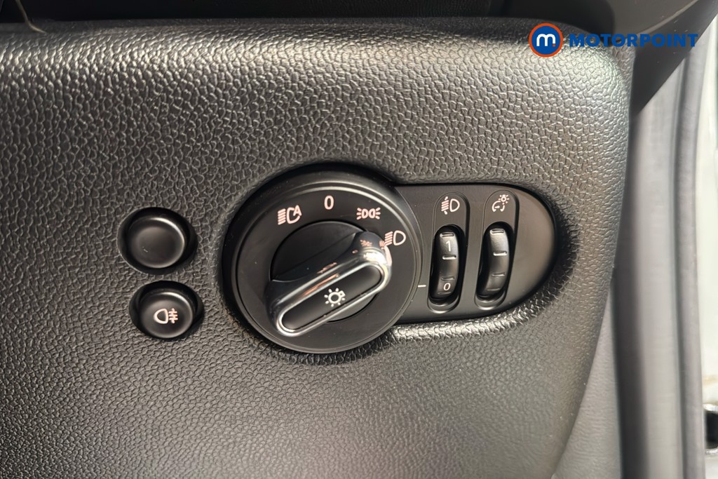 Used MINI Convertible 2022 for sale - 77975967: Photo 22