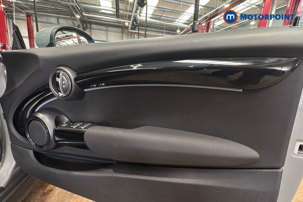 Used MINI Convertible 2022 for sale - 77975967: Photo 23