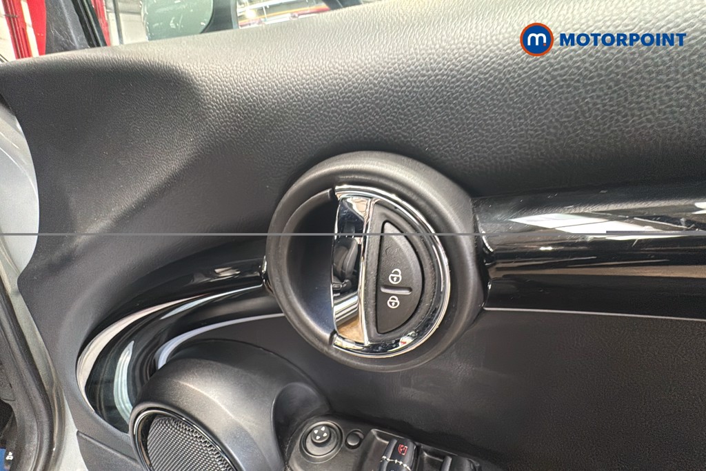 Used MINI Convertible 2022 for sale - 77975967: Photo 24