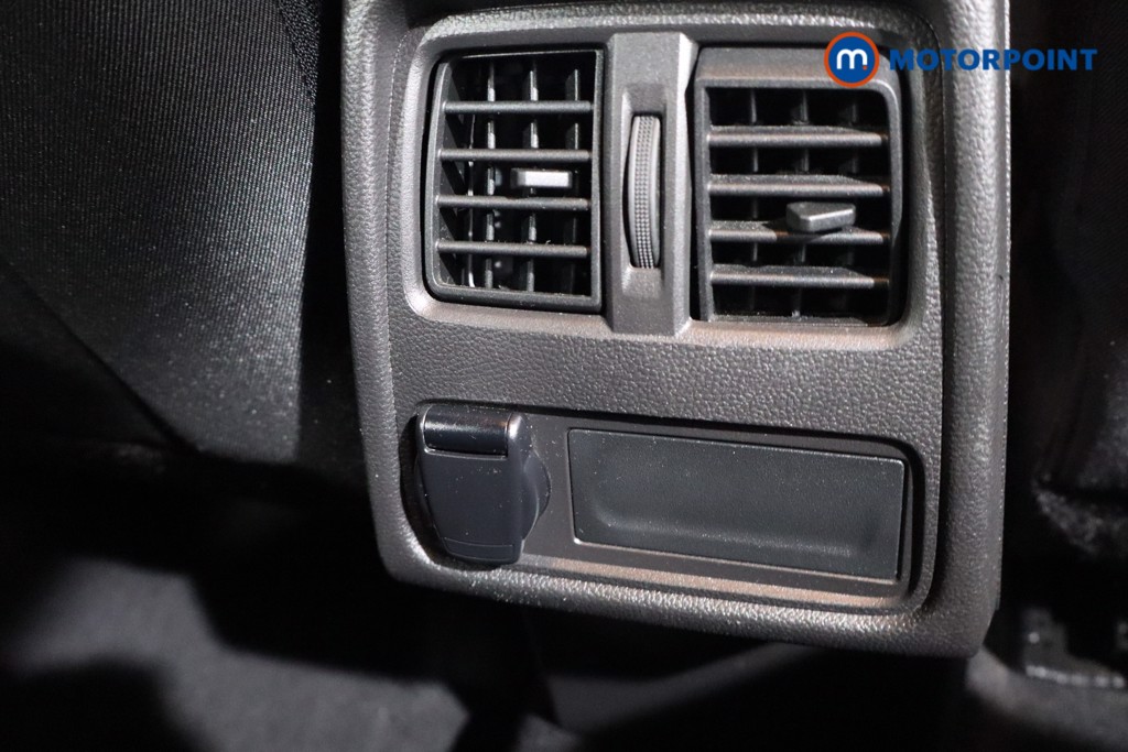 Used Renault Captur 2021 for sale - 76028356: Photo 21