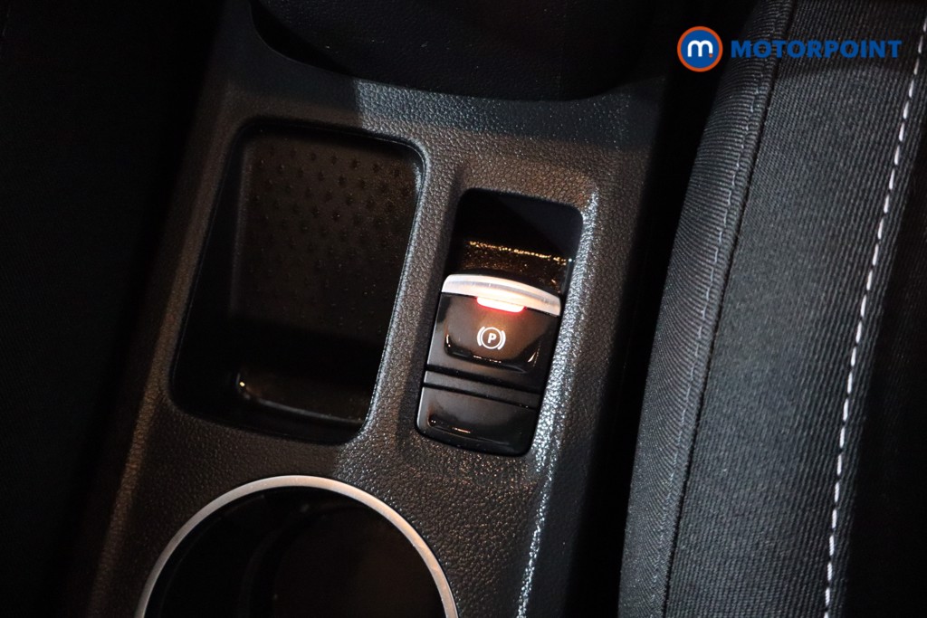 Used Renault Captur 2021 for sale - 76028356: Photo 28