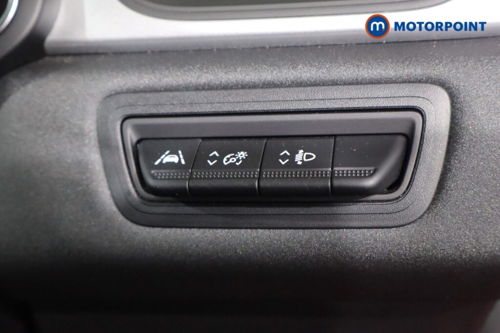 Used Renault Captur 2021 for sale - 76028356: Photo 30