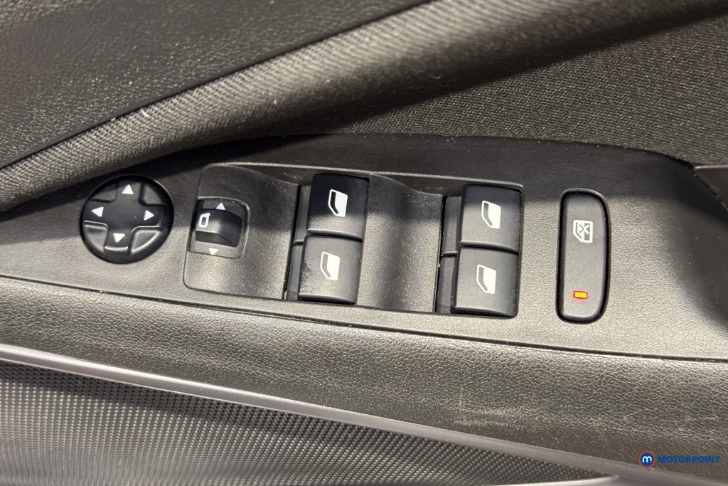 Used Vauxhall Crossland 2021 for sale - 76980318: Photo 18