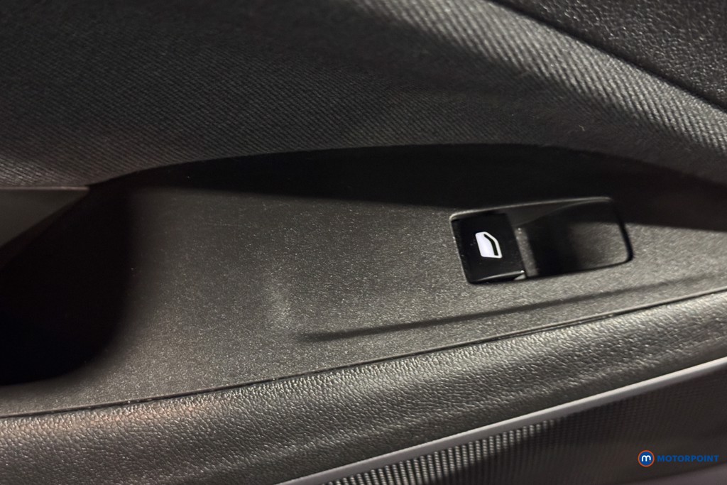 Used Vauxhall Crossland 2021 for sale - 76980318: Photo 19