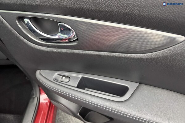 Used Nissan Qashqai 2021 for sale - 76234997: Photo 34